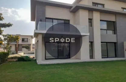 Apartment - 3 Bedrooms - 3 Bathrooms for sale in Swan Lake Residence - 5th Settlement Compounds - The 5th Settlement - New Cairo City - Cairo