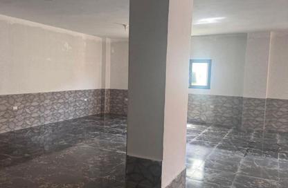 Factory - Studio - 2 Bathrooms for rent in Abou El Houl - New Cairo City - Cairo