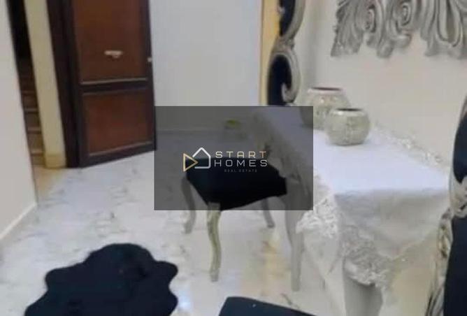 100644369 - Property Image 3
