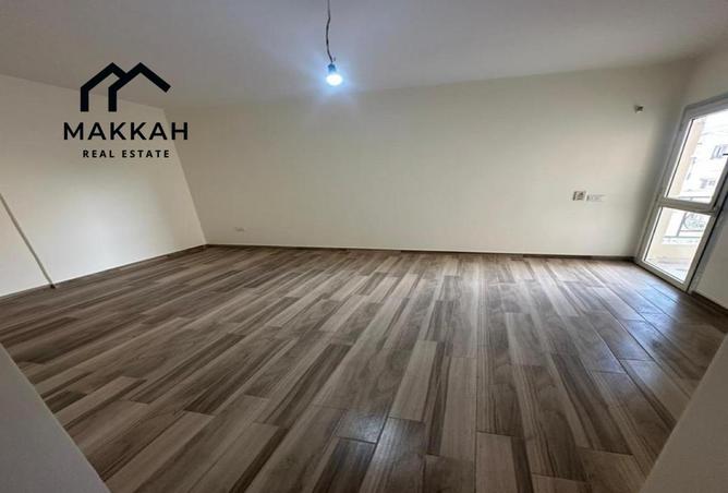 53226939 - Property Image 2