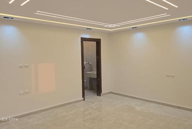 8658667 - Property Image 2