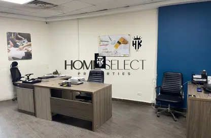 مساحات مكتبية - 3 غرف نوم - 1 حمام للايجار في كارجو مول - شارع الشباب - الشيخ زايد - الجيزة