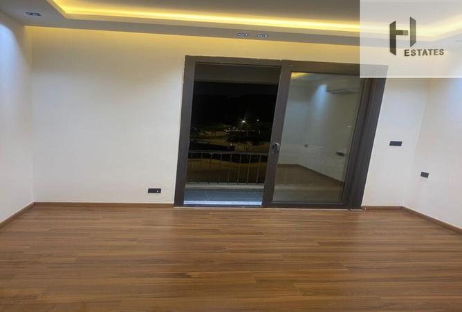 81308122 - Property Image 3