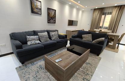 شقة - 2 غرف نوم - 2 حمامات للبيع في شارع شهاب - المهندسين - الجيزة
