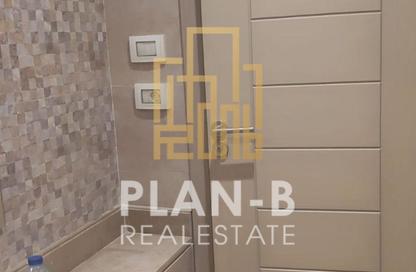Apartment - 3 Bedrooms - 3 Bathrooms for rent in New Giza - Cairo Alexandria Desert Road - 6 October City - Giza Apartment - 3 Bedrooms - 3 Bathrooms for rent in New Giza - Cairo Alexandria Desert Road - 6 October City - Giza