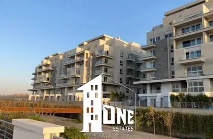 Apartment - 2 Bedrooms - 3 Bathrooms for sale in Mountain View iCity - 5th Settlement Compounds - The 5th Settlement - New Cairo City - Cairo