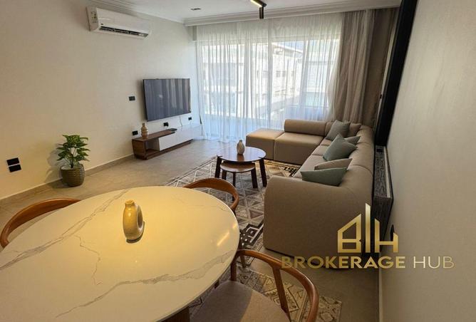 8701250 - Property Image 3