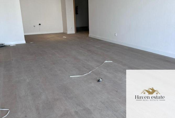 102355269 - Property Image 2