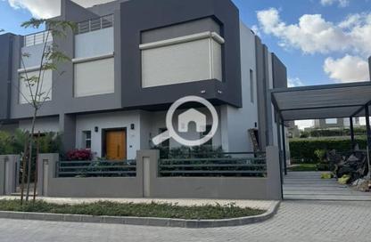 Townhouse - 4 - 4 for sale in Village West - Sheikh Zayed Compounds - Sheikh Zayed City - Giza