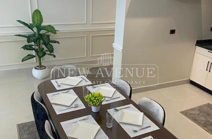 Apartment - 2 Bedrooms - 2 Bathrooms for sale in Lake View Residence - 5th Settlement Compounds - The 5th Settlement - New Cairo City - Cairo