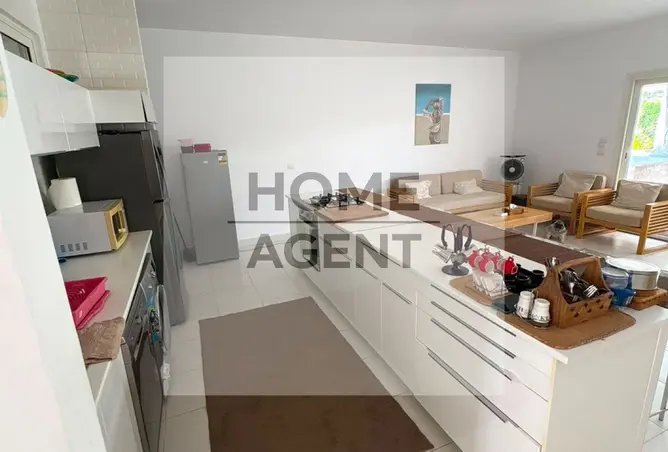 104875742 - Property Image 3