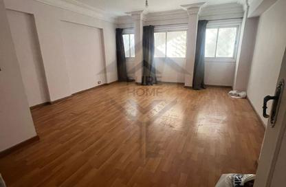 Apartment - 2 Bedrooms - 1 Bathroom for sale in San Stefano - Hay Sharq - Alexandria