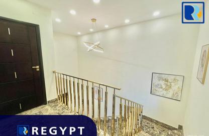 دوبلكس - 3 غرف نوم - 3 حمامات للايجار في شارع التسعين الجنوبي - التجمع الخامس - مدينة القاهرة الجديدة - القاهرة