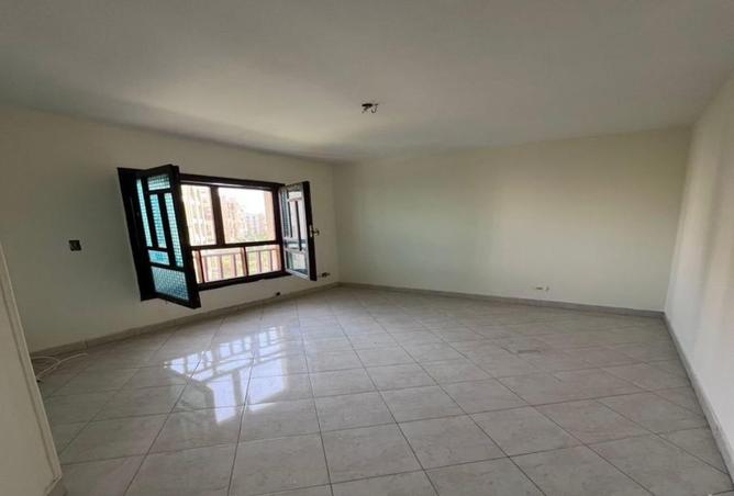 64645750 - صورة العقار 3