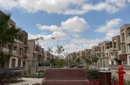 Apartment - 2 Bedrooms - 3 Bathrooms for sale in District 5 - 5th Settlement Compounds - The 5th Settlement - New Cairo City - Cairo