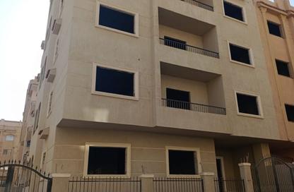 Apartment - 3 Bedrooms - 1 Bathroom for sale in Gardenia Mall St. - The 1st Settlement - New Cairo City - Cairo Apartment - 3 Bedrooms - 1 Bathroom for sale in Gardenia Mall St. - The 1st Settlement - New Cairo City - Cairo