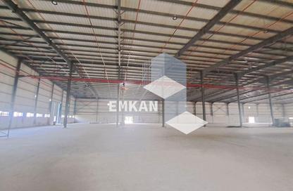Warehouse - Studio - 4 Bathrooms for rent in Abou Rawash - Cairo