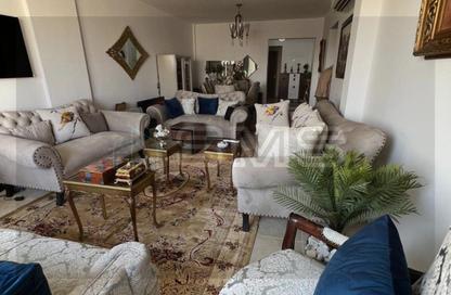 (بنتهاوس  (روف - 2 غرف نوم - 3 حمامات للبيع في مون ريزيدنس - فيفث سكوير - التجمع الخامس - مدينة القاهرة الجديدة - القاهرة