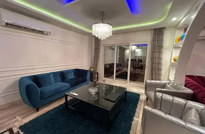 Apartment - 3 Bedrooms - 3 Bathrooms for sale in Al Rehab - New Cairo City - Cairo