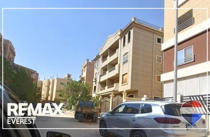 شقة - 3 غرف نوم - 2 حمامات للبيع في الحي السادس عشر - الشيخ زايد - الجيزة