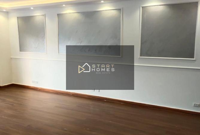 74045655 - Property Image 3