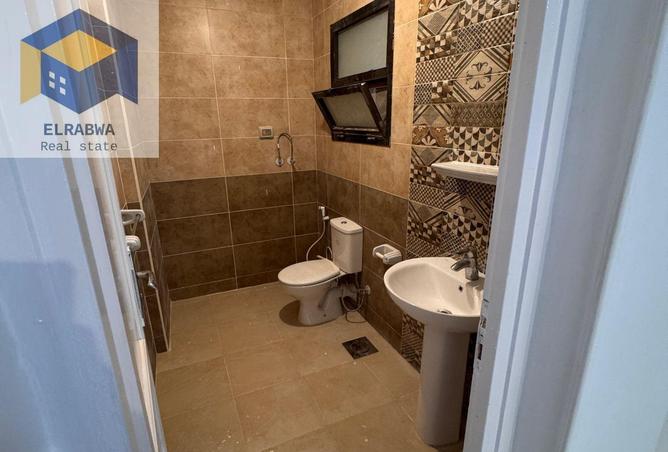 8611337 - Property Image 3
