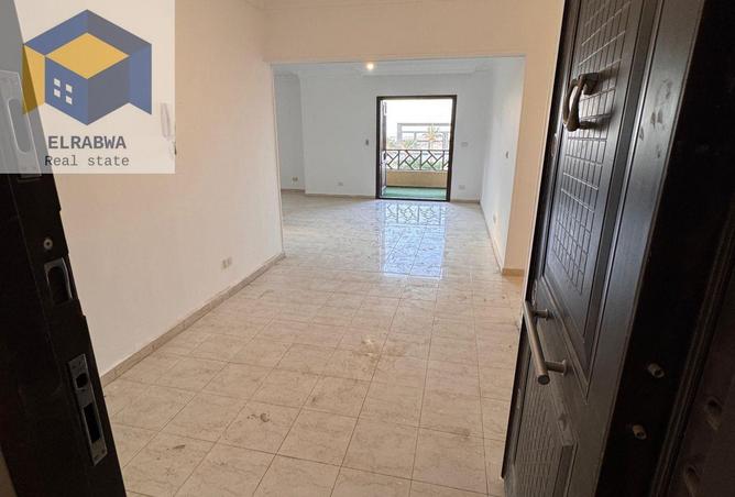 8611337 - Property Image 2