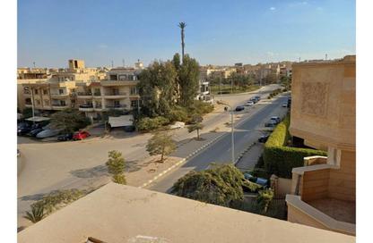 Apartment - 4 Bedrooms - 2 Bathrooms for sale in El Banafseg 1 - El Banafseg - New Cairo City - Cairo