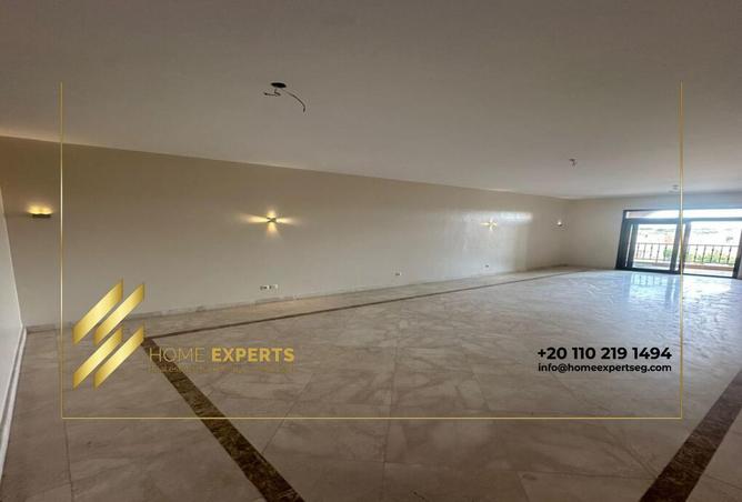 8593855 - Property Image 2