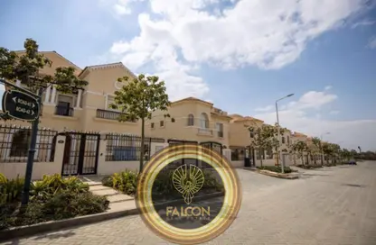 Townhouse - 4 Bedrooms - 4 Bathrooms for sale in Hyde Park Central - The 6th Settlement - New Cairo City - Cairo