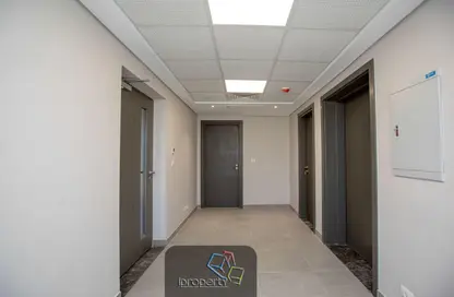 Clinic - 2 Bedrooms - 1 Bathroom for rent in New Giza - Cairo Alexandria Desert Road - 6 October City - Giza