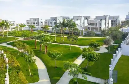 Apartment - 4 Bedrooms - 5 Bathrooms for sale in Cleopatra Square - 26th of July Corridor - 6 October City - Giza