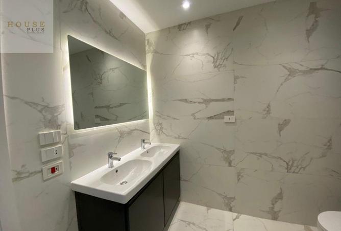 57252845 - صورة العقار 3