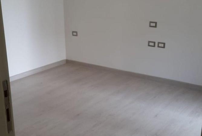 8657537 - Property Image 3