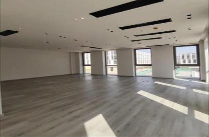 Co-Working Space - Studio - 1 Bathroom for rent in Mivida - 5th Settlement Compounds - The 5th Settlement - New Cairo City - Cairo