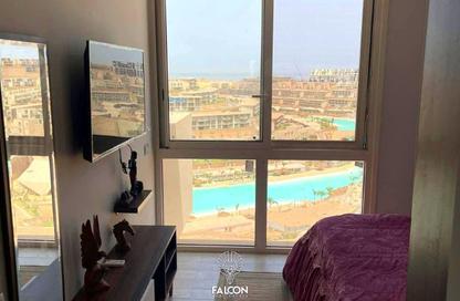 شاليه - غرفة نوم - 2 حمامات للبيع في المونت جلاله - العين السخنة - السويس