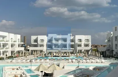 شقق فندقية - غرفة نوم - 1 حمام للبيع في أزهى - العين السخنة - السويس