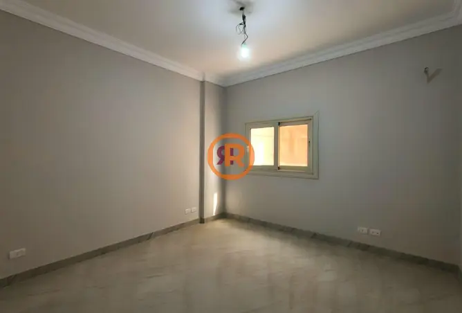 106566150 - Property Image 3
