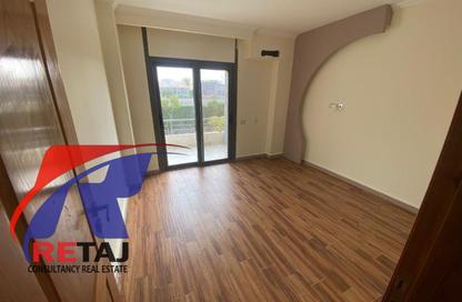 Apartment - 3 Bedrooms - 2 Bathrooms for rent in Tag Sultan - Ring Road - Cairo