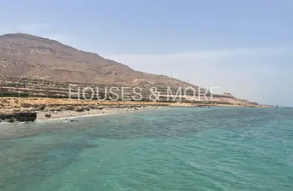 شاليه - 3 غرف نوم - 2 حمامات للبيع في تلال السخنة - العين السخنة - السويس