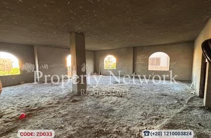 Apartment - 4 Bedrooms - 3 Bathrooms for sale in Doctor Mohamed Youssef St. - El Banafseg 7 - El Banafseg - New Cairo City - Cairo