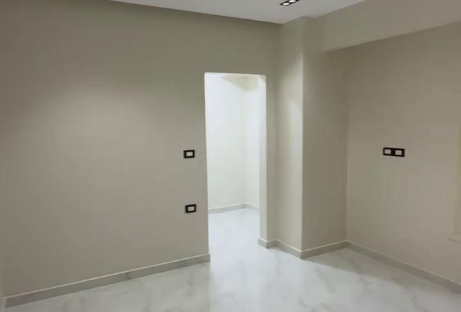 96577557 - Property Image 2