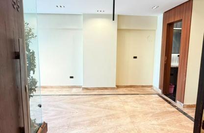 Apartment - 2 Bedrooms - 2 Bathrooms for sale in Mountain View iCity - 5th Settlement Compounds - The 5th Settlement - New Cairo City - Cairo