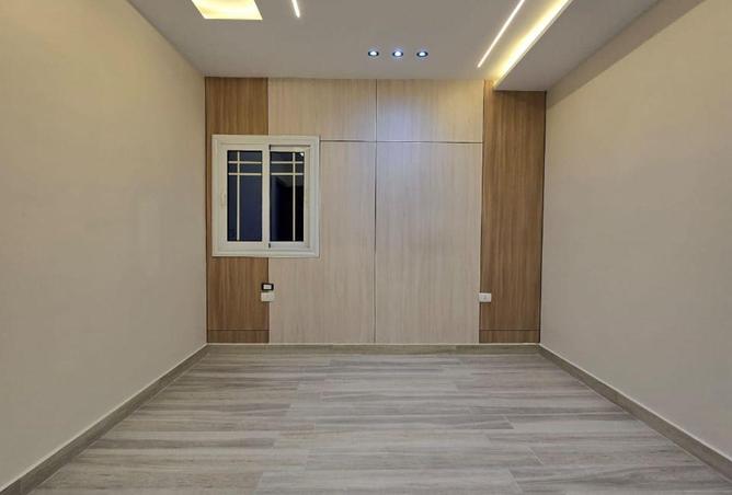 8594105 - Property Image 3