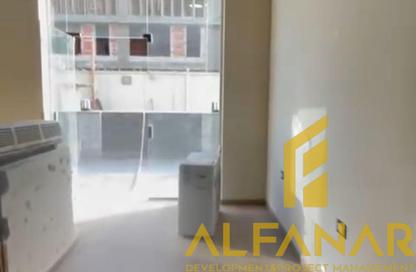 Shop - Studio for rent in El Banafseg Services Area - El Banafseg - New Cairo City - Cairo