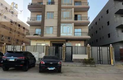Apartment - 3 Bedrooms - 3 Bathrooms for sale in North Lotus - El Lotus - New Cairo City - Cairo