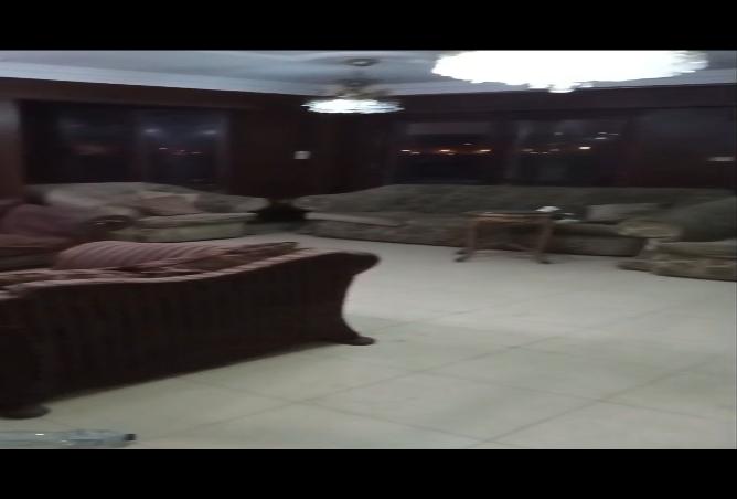 8523095 - Property Image 2