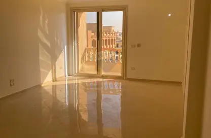 Apartment - 3 Bedrooms - 2 Bathrooms for rent in 10th District - Sheikh Zayed City - Giza