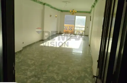 شقة - 3 غرف نوم - 2 حمامات للبيع في شارع جراند فيل سموحة - سموحة - حي شرق - الاسكندرية