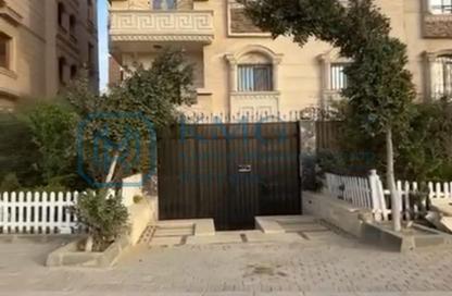 شقة - 3 غرف نوم - 4 حمامات للبيع في محور محمد نجيب - ابو الهول - مدينة القاهرة الجديدة - القاهرة